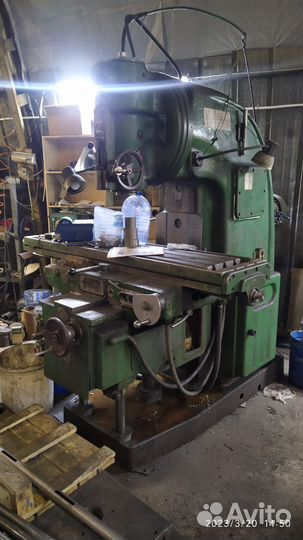 Фрезерный станок 6р13