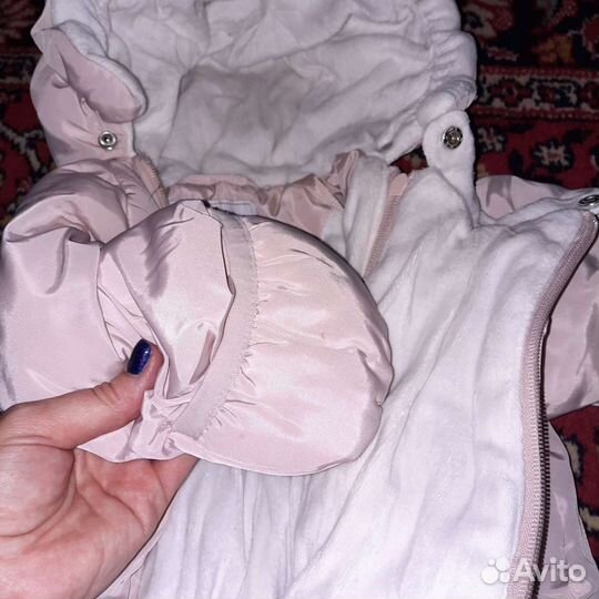 Зимний комбинезон для девочки