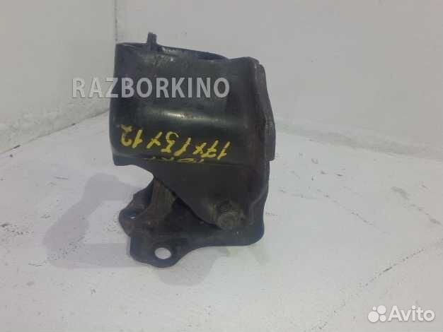 Подушка двигателя 50805S04000