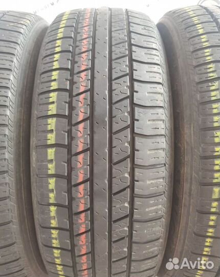 Triangle TR257 215/60 R17 96H