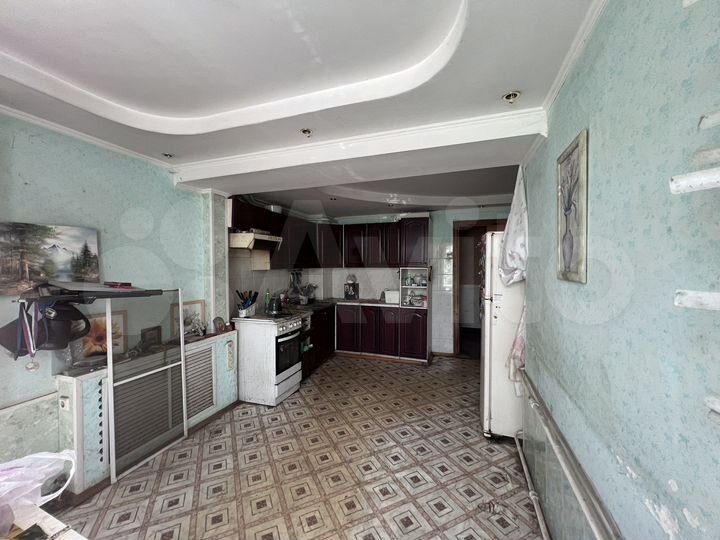 2-к. квартира, 60 м², 1/5 эт.