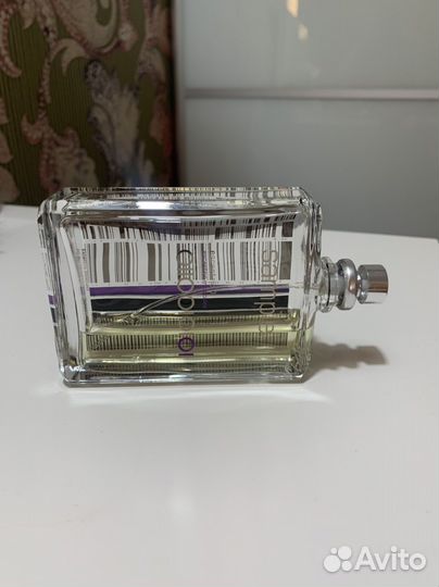 Escentric 01 Escentric molecules