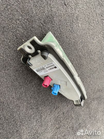 Плавник, антенна на крышу BMW f 10 / f01 / f11