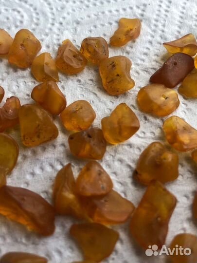 Янтарь от бус