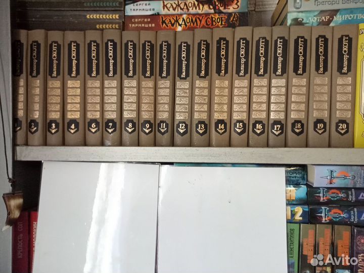 Продам книги