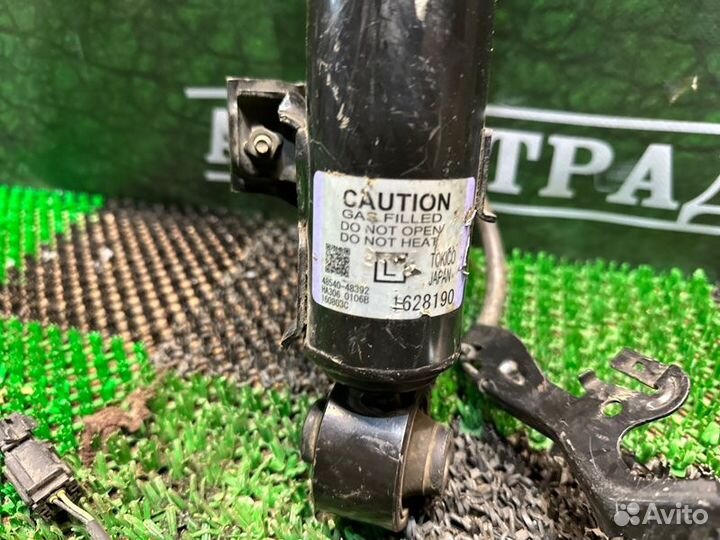 Амортизатор задний левый Lexus Rx 4 2016-2022