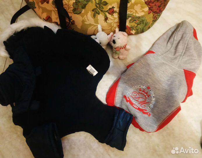 Сумка/переноска для собачки/кошки+2комбинезона+игр