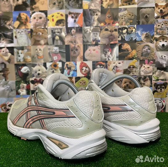 Кроссовки Asics