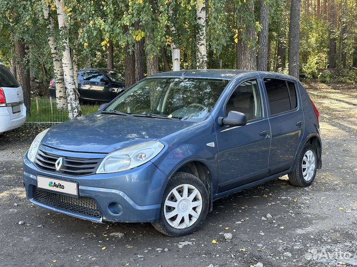 Renault Sandero, 2012