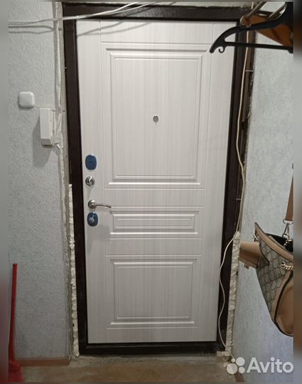 Дверь металлическая