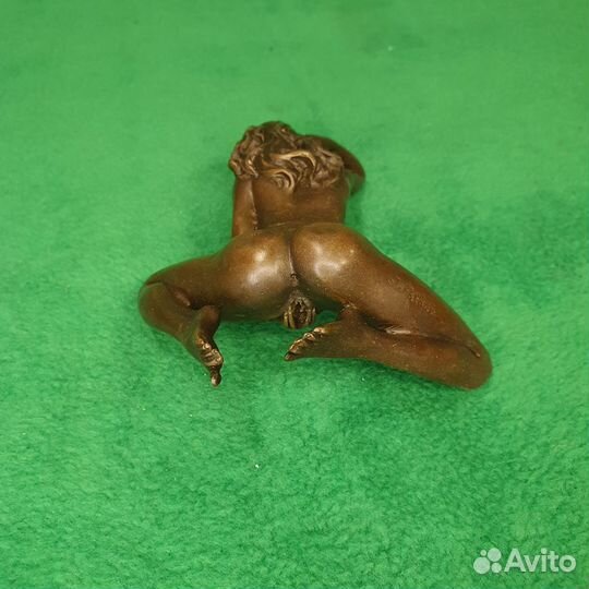 Статуэтка бронзовая Женские ласки. Эротика. Ню