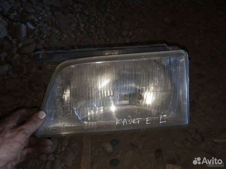 Фара Opel Kadett E