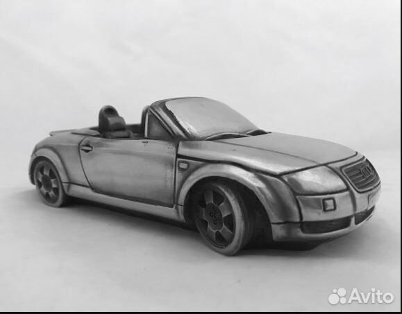 Audi TT Roadster Скульптура-автомобиль