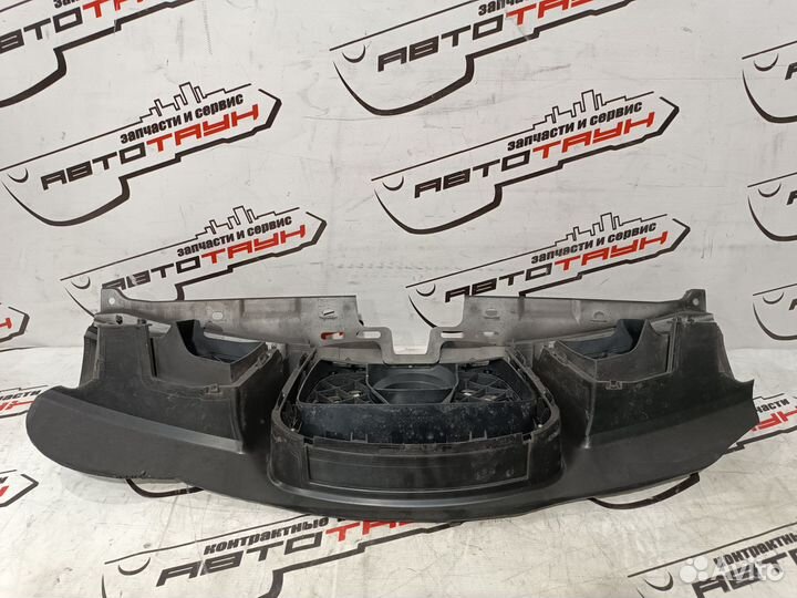 Решетка радиатора subaru impreza GD2 GD3 GD9 GDA GDB GDC GDD GG2 GG3 GG9 GGA GGC GGD левая правая це