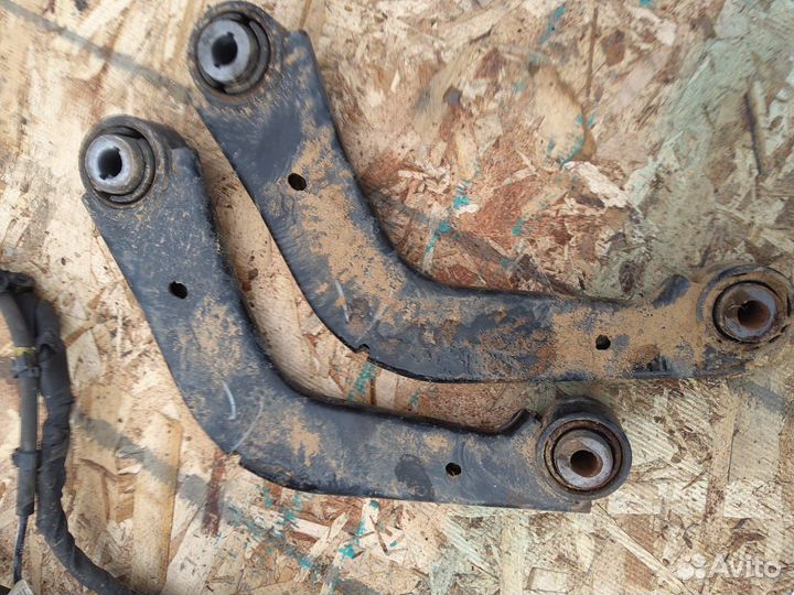 Рычаг подвески верхний задний Ford Mondeo 5