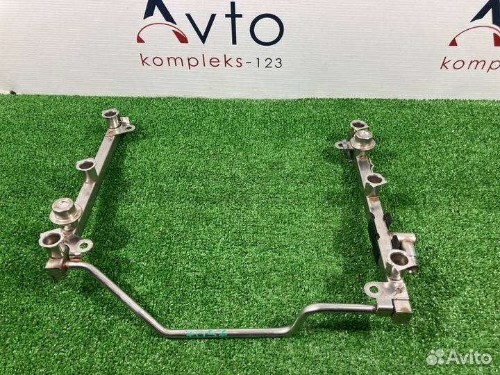 Рейка топливная Mercedes-Benz E-350 W212 272.980