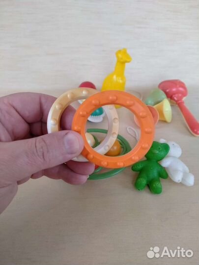 Игрушки погремушки