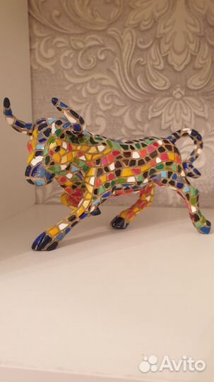 Статуэтка коллекционная бык стиль Гауди от barcino