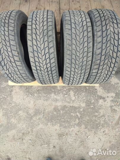 Toyo Open Country I/T 215/65 R16 98T