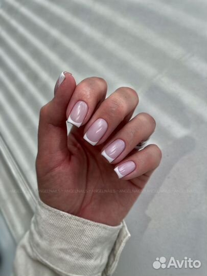 Наращивание ногтей