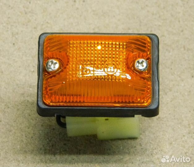 Повторитель поворота в крыло Toyota 4Runner/HiLux