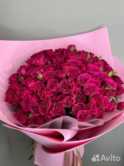 Букет кустовых роз