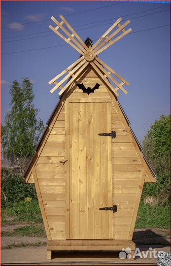 Уличный туалет с установкой