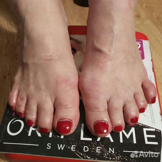 Наращивание ногтей.Педикюр