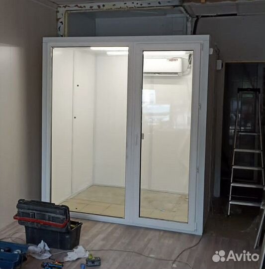 Цветочная холодильная камера