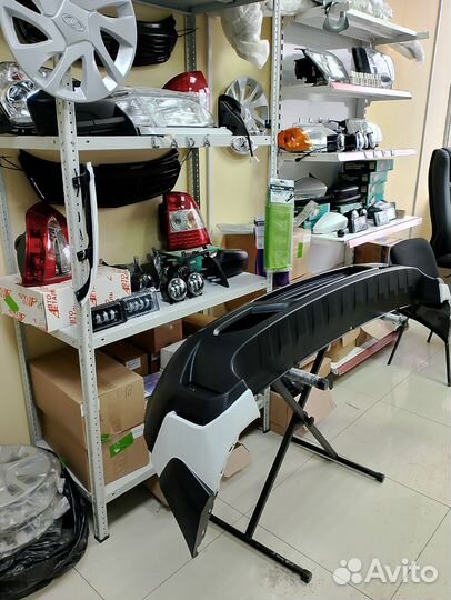 Бампер задний Нива Тревел