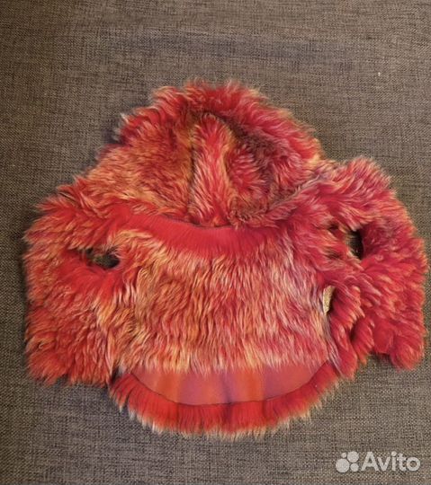 Дубленка и комбез для собачки и много еще одежды