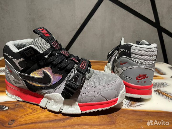 Кроссовки мужские Nike Air Trainer 1SK