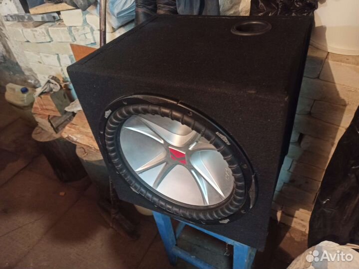 Сабвуфер kicker CVR 102