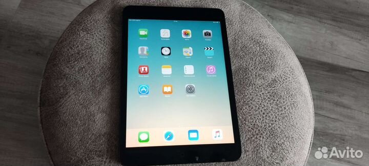 iPad mini 16 Гб. Сим