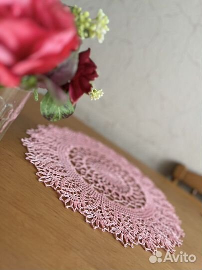 Вязанная салфетка