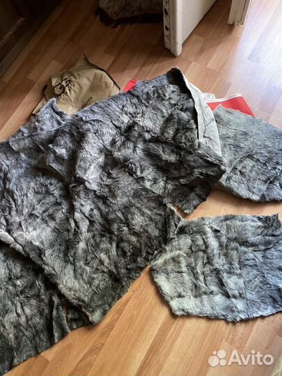 Куски шкурок козлик