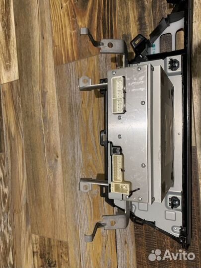 Штатная магнитола на камри 70 camry