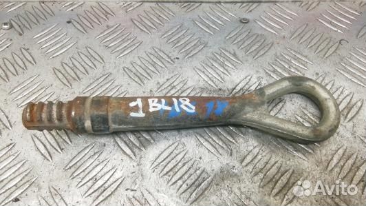 Крюк буксировочный nissan NV200 (1BL18H801)