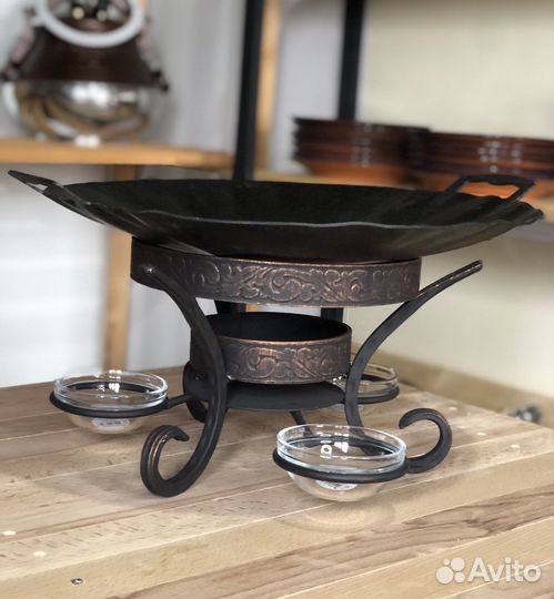 Подставка кованная под садж с соусницами