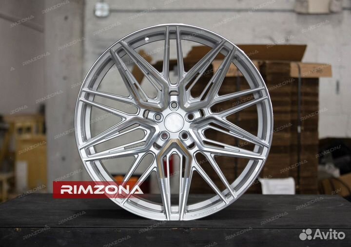 Кованые диски Vossen R21 на Mercedes
