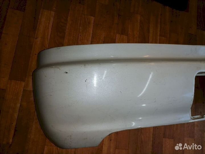 Бампер задний Toyota Carina ED T200