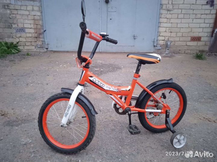 Детский велосипед 16