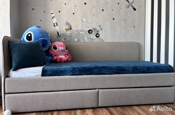 Кровать 90х200