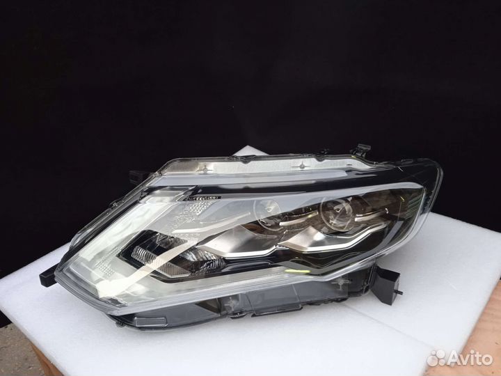 Фары LED Nissan X-trail t32