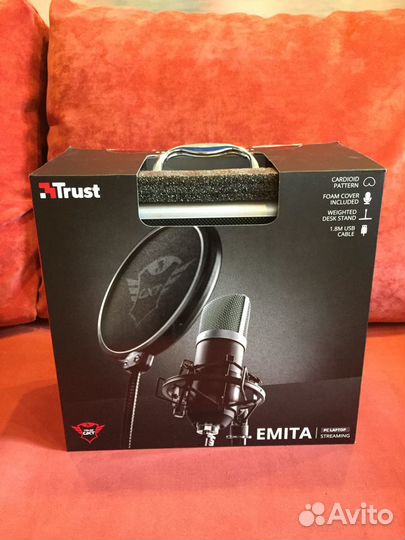 Микрофон для компьютера Trust GXT 252 Emita Stream