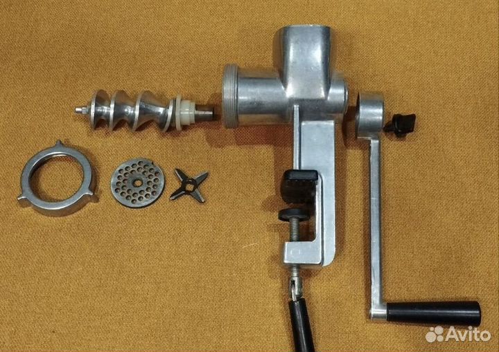 Мясорубка ручная