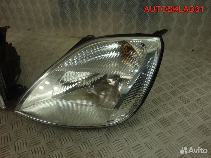 Фара бу для Форд Фиеста 2001 - 2005 год