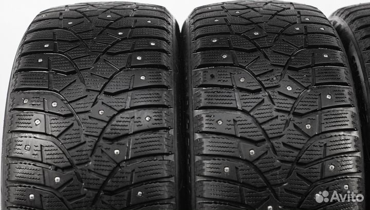 Bridgestone Blizzak Spike-02 225/50 R17 94T