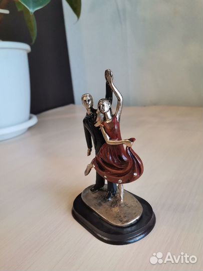 Сувенир Танцоры