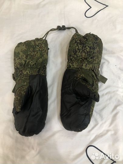 Фуражка и военная форма